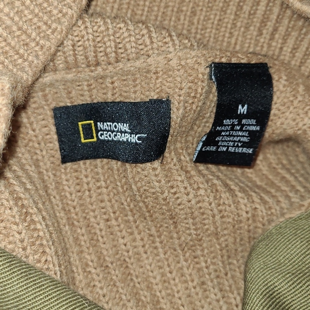 Vintage National Geographic Knit Sweater Patches Wool Pullover Cowl Neck Med - Picture 7 of 11